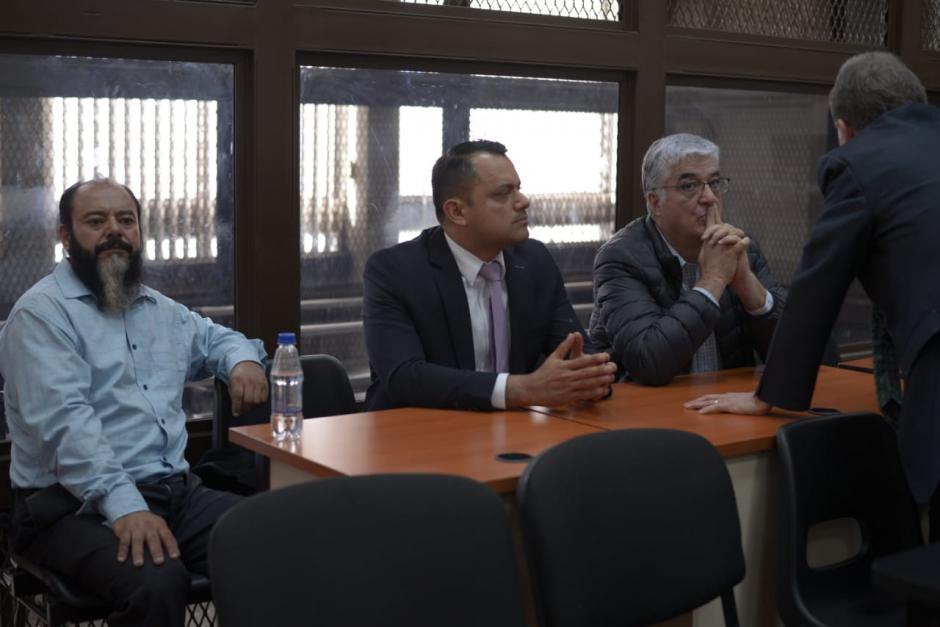 Victor Manuel Ruiz González, Stu Velasco y Carlos Vielman guardarán prisión provisional en Mariscal Zavala mientras se realiza la audiencia de primera declaración programada para el nueve de noviembre. (Foto: Jesús Alfonso/Soy502)