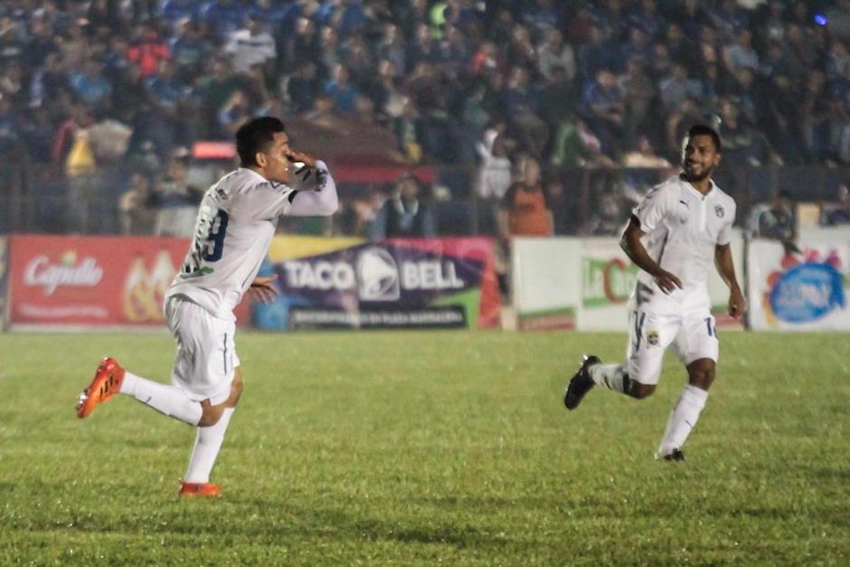 Robin Betancourth festejó la anotación ante su exequipo. (Foto: Comunicaciones FC)