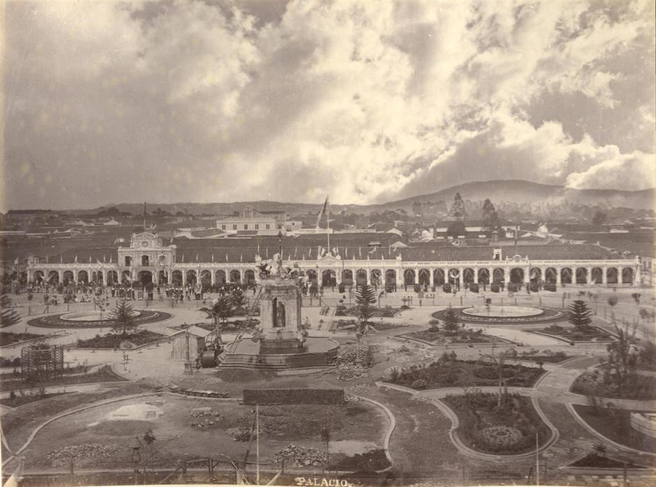 El Palacio de los Capitanes Generales fue donde se firm&oacute; el acta de independencia. (Foto: Cortes&iacute;a CIRMA)