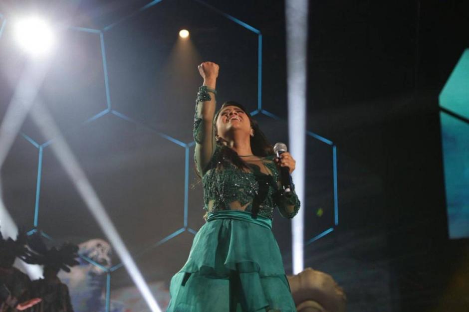 Esta es la canci&oacute;n que cantar&aacute; Paola HCuc previo a la final. (Foto: Azteca)