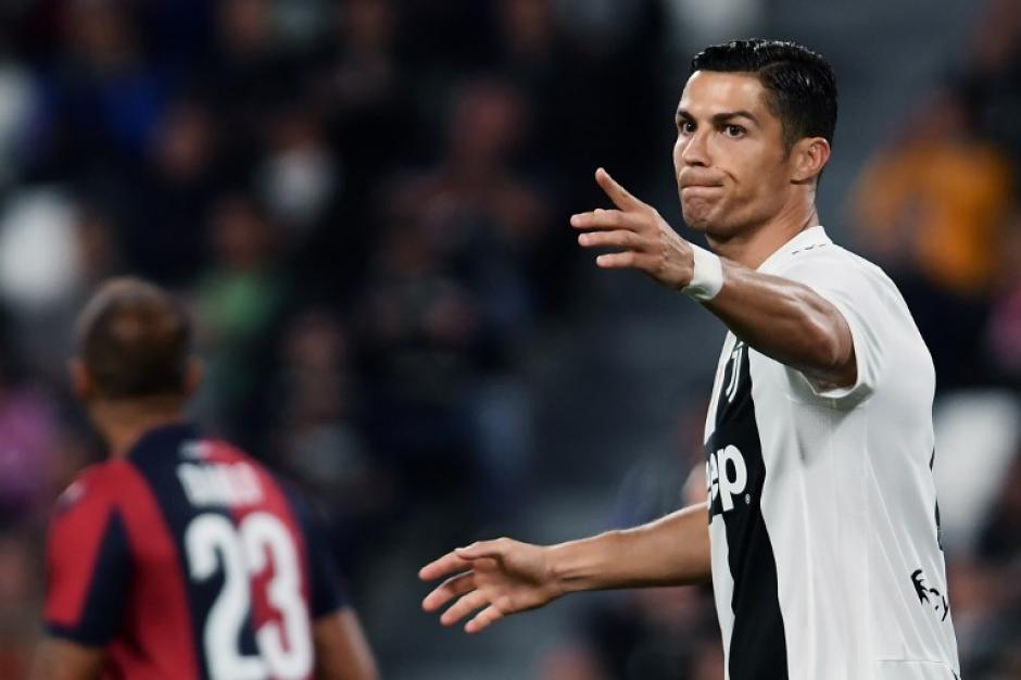 Cristiano Ronaldo no quiso salir de cambio y el técnico no le pudo decir nada. (Foto: AFP)