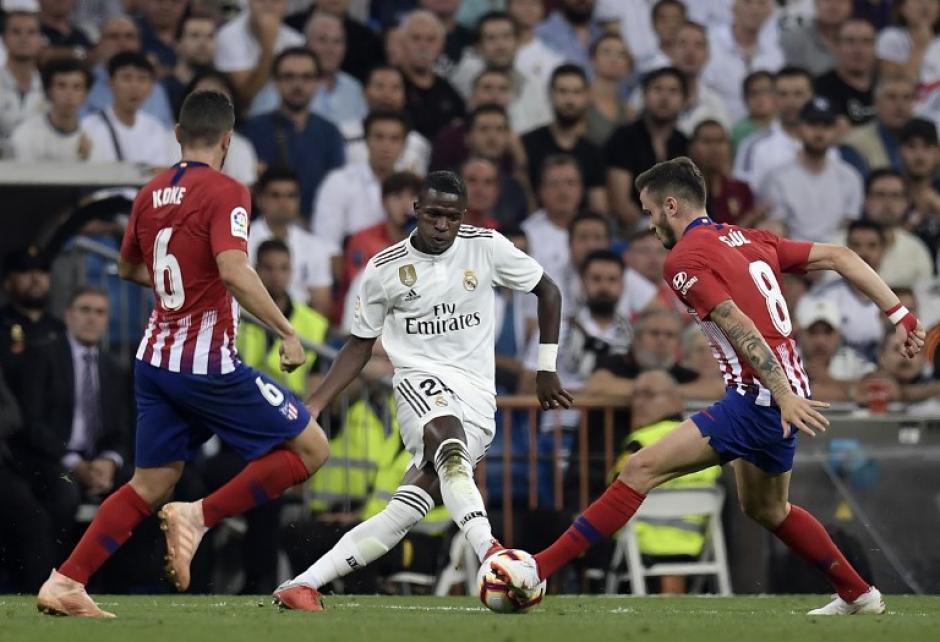 Dos minutos antes del pitazo final, Vinicius Jr. ingres&oacute; al cl&aacute;sico de la capital madrile&ntilde;a. (Foto: AFP)