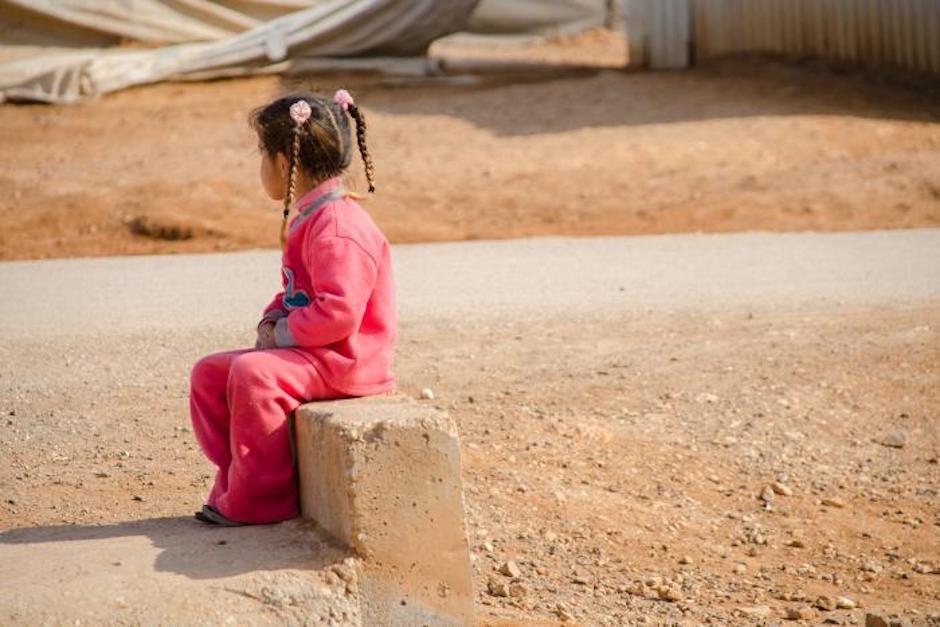 Jedayansi Yamileth Si Andrez, de cinco a&ntilde;os, viv&iacute;a con su padre y hermanastras (Foto ilustrativa: eacnur.org)