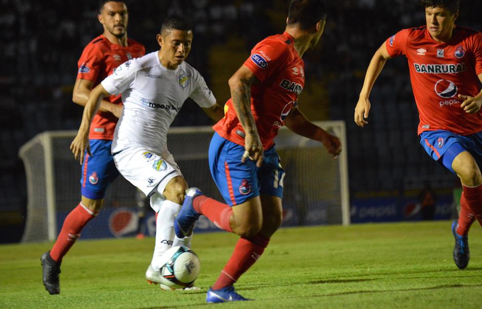Comunicaciones y Municipal fueron invitados a la primera Copa Premier Centroamericana. (Foto: Archivo/Soy502)