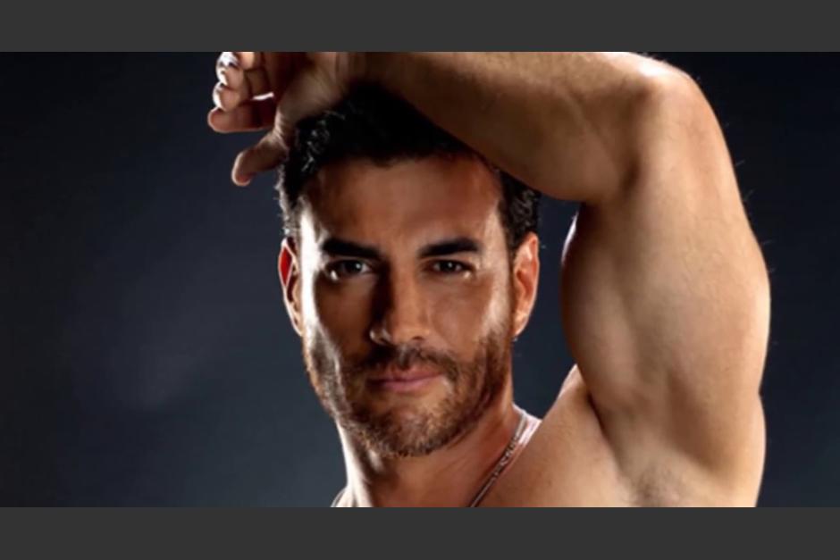 El actor David Zepeda comparte cr&eacute;ditos con Aracely Ar&aacute;mbula en la telenovela "La Due&ntilde;a". (Foto: Youtube)