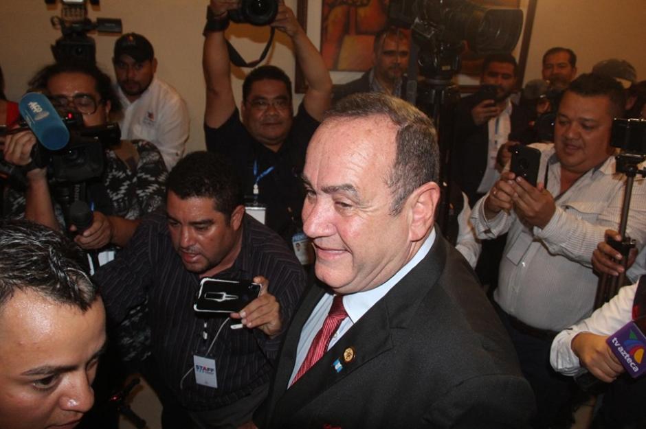 En redes sociales el mandatario electo reaccionó a la victoria del domingo. (Foto: Luis Barrios/Soy502)&nbsp;