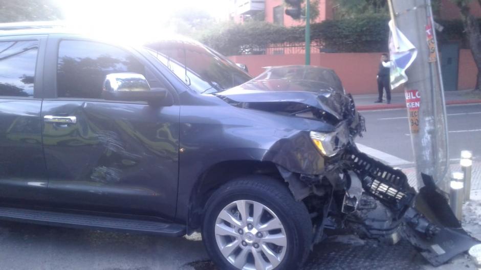 Adem&aacute;s los bomberos Municipales reportaron un hombre herido. (Foto: Amilcar Montejo/PMT)&nbsp;