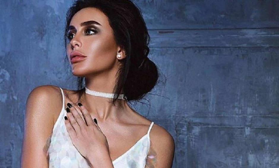 El método es recomendado por&nbsp;Cindy Crawford, Miley Cyrus, Kim Kardashian, Madonna, Rihanna y Becky G. (Foto:Instagram)