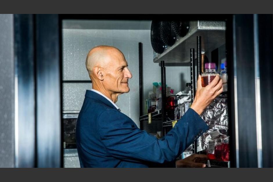 El cient&iacute;fico creador de este poderoso "elixir". (Foto:Infobae)