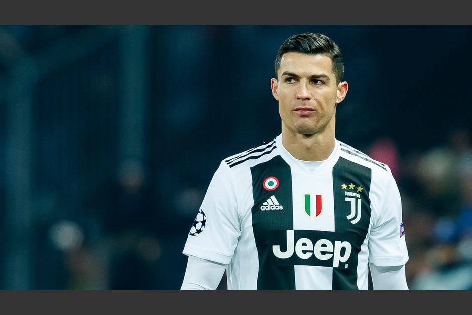 Diego Forlán compartió vestuario con el portugués en el Manchester United. (Foto: Archivo/Soy502)&nbsp;