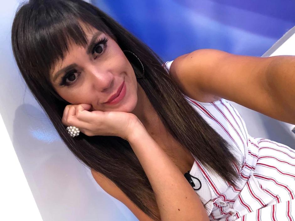 La presentadora de "Noti 7" encendi&oacute; la temperatura con una fotograf&iacute;a. (Foto: Instagram) &nbsp;
