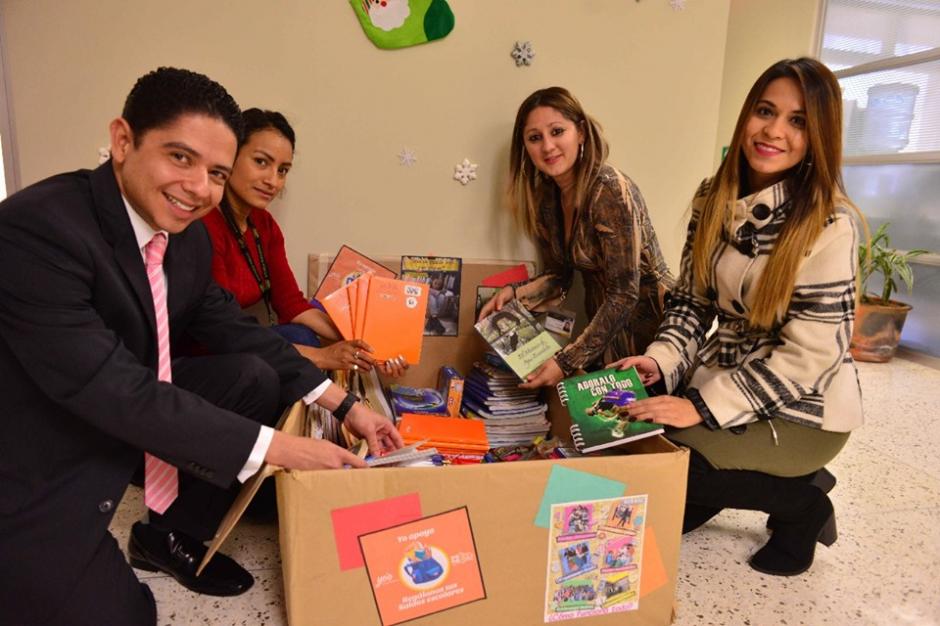 &nbsp;Andrei González encontró una forma de beneficiar a la Biblioteca Bernardo Lemus (Foto: Jesús Alfonso/Soy502)