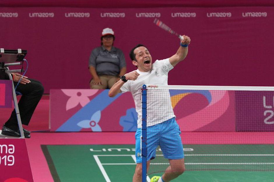 Ra&uacute;l Anguiano durante el juego de semifinales en el parab&aacute;dminton de Lima 2019. (Foto: CDAG)