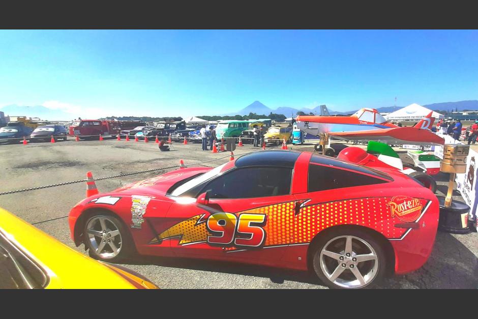 En la Fuerza A&eacute;rea Guatemalteca se present&oacute; la exhibici&oacute;n con los personajes ficticios de la famosa pel&iacute;cula Cars. (Foto: Ej&eacute;rcito de Guatemala )&nbsp;