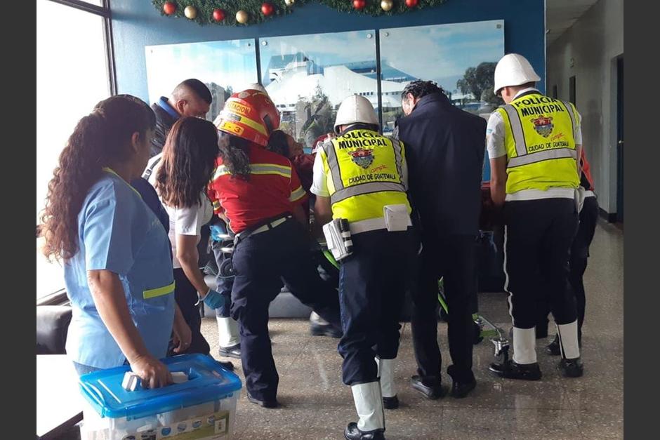 Un agente de la Polic&iacute;a Municipal asisti&oacute; el parto. (Foto: Municipalidad de Guatemala)