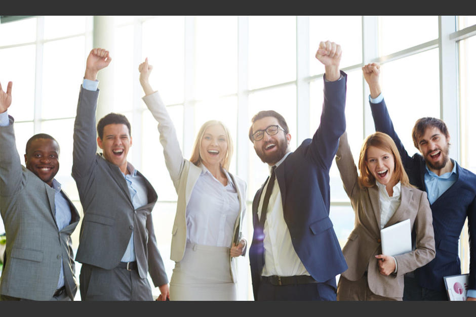 Un estudio explicó que hablar sobre las cosas buenas que pasaron en el trabajo, te harán sentir más optimista. (Foto: Propel Consult).