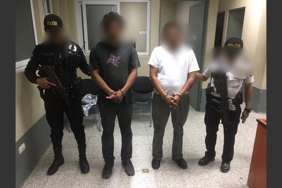 El piloto del cabezal intentó escapar, pero fue detenido por el ayudante del bus y otro automovilista. (Foto: PNC)