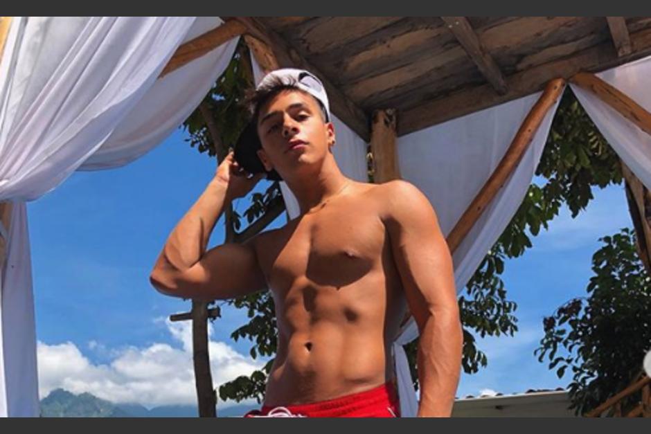 La imagen del "paquete" del a&ntilde;o pasado ha quedado en el olvido gracias a este combatiente. (Foto Instagram)