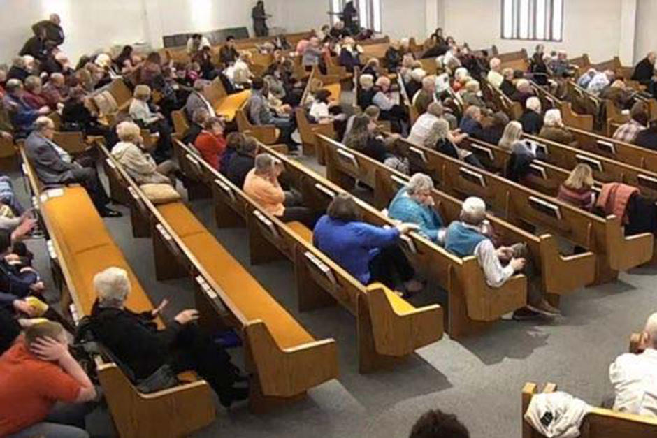 Un hombre abri&oacute; fuego en una iglesia y fue abatido por dos asistentes. (Foto: Offgrid Survival)