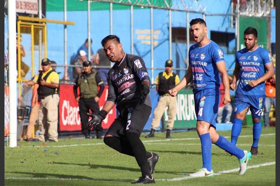 Paulo César Motta tendrá competencia en la portería de Cobán Imperial. (Foto: Archivo/Soy502)