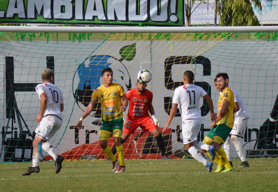Guastatoya y Comunicaciones protagonizaron la última final en el fútbol guatemalteco. (Foto: Archivo/Soy502)