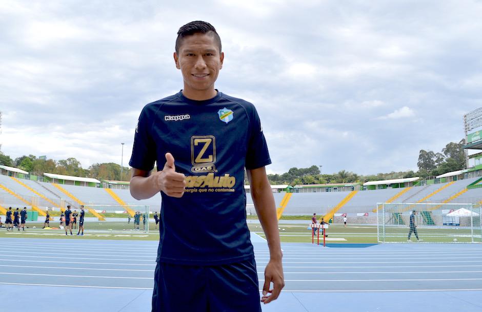 Jorge Ortiz quiere ganarse un puesto y hacer historia en Comunicaciones. (Foto: Rudy Mart&iacute;nez/Soy502)