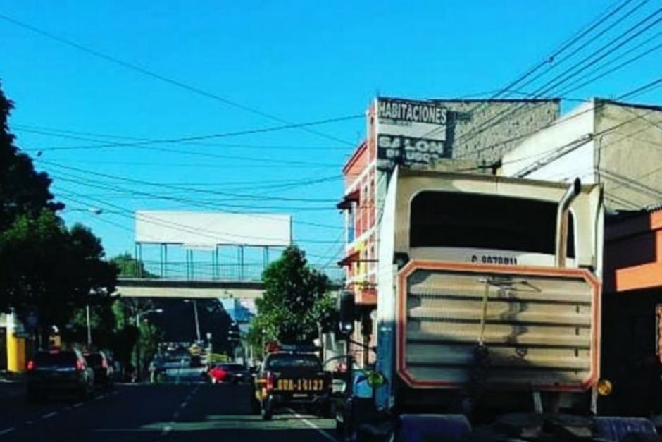 El piloto del cabezal se encontraba amarrado y dijo haber sufrido de un asalto. (Foto: Am&iacute;lcar Montejo/PMT)&nbsp;