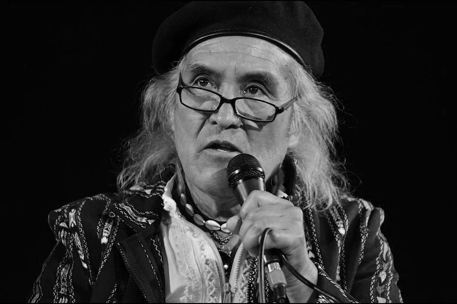 El poeta guatemalteco Humberto Ak´abal murió la noche de este lunes en el Hospital San Juan de Dios. (Foto: Archivo/Soy502)