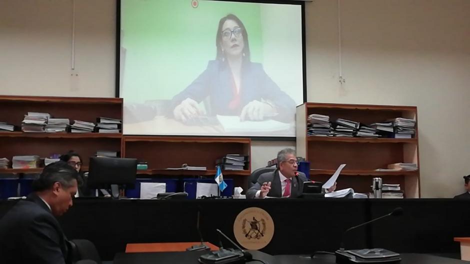 Astrid Escobedo, mandataria de la CICIG, se presentó a través de videoconferencia. (Foto: Evelyn de León/Soy502)