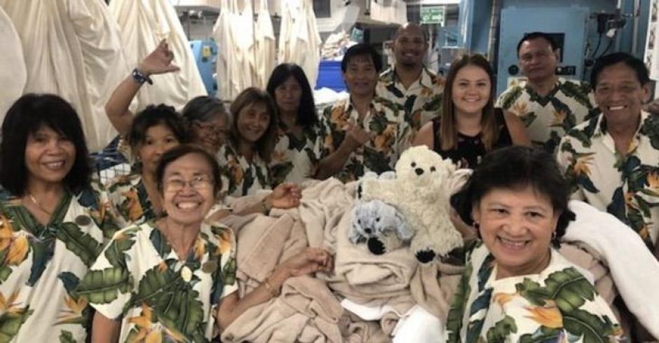 Los trabajadores del hotel hicieron lo posible por asegurar al ni&ntilde;o que su peluche estaba en buenas manos. (Foto: oficial)&nbsp;