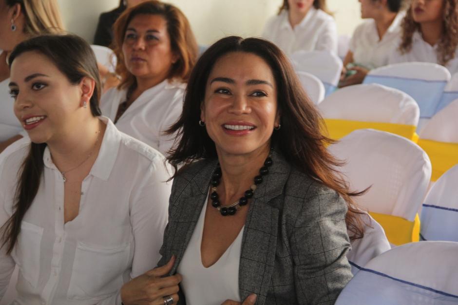 La exesposa del político reapareció en una asamblea del partido Bien. (Foto: Fredy Hernández/Soy502)&nbsp;