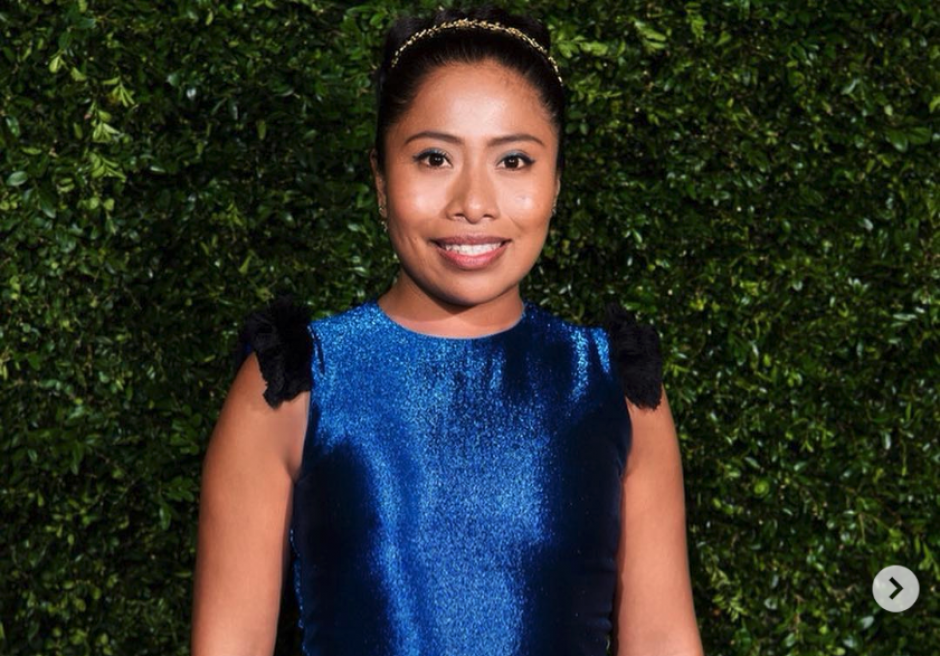 El dise&ntilde;ador se sinti&oacute; orgulloso que Yalitza Aparicio luciera su creaci&oacute;n. (Foto: Instagram Kris Goyri)