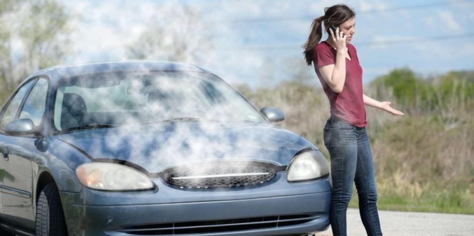 Este problema genera muchas complicaciones a los conductores por no revisar el estado del carro antes de salir de casa. (Foto: Lira.com)