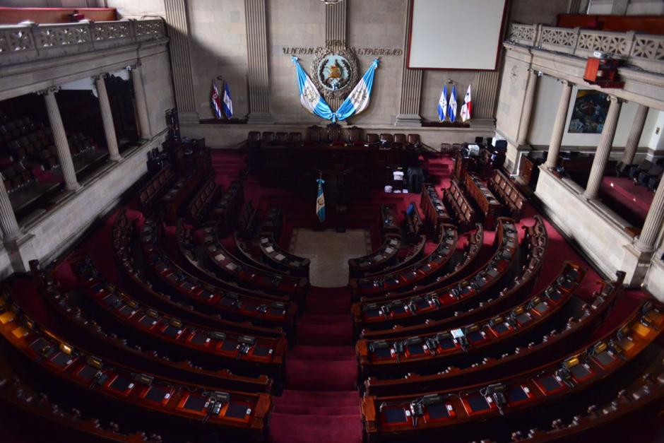 Miles de ciudadanos competirán el 16 de junio por una de las 160 curules. (Foto: Archivo/Soy502)