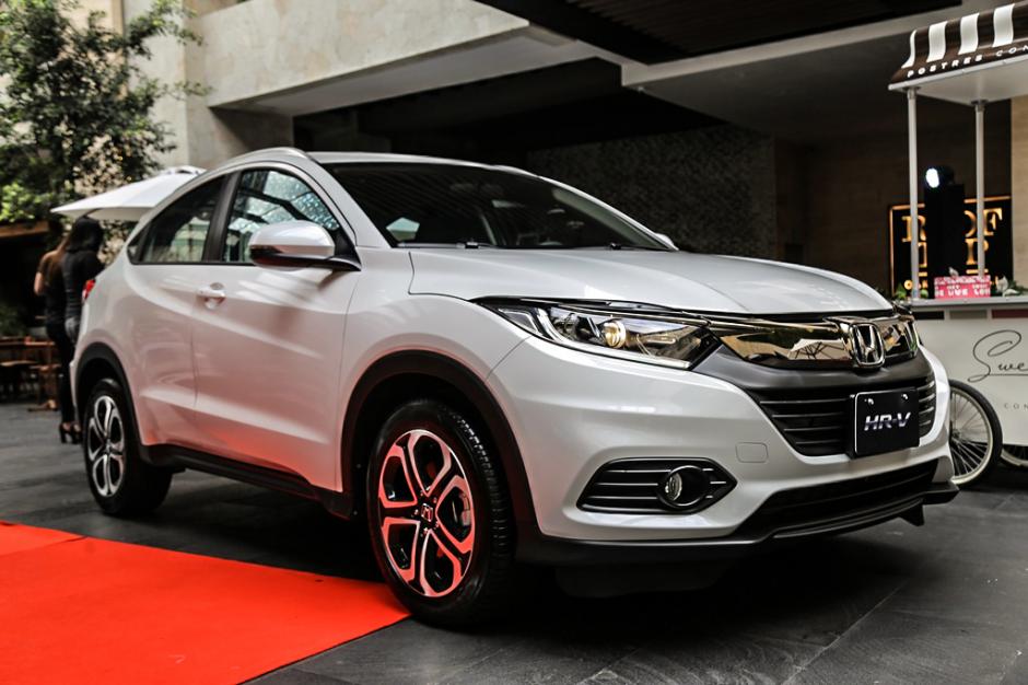 El nuevo Honda HR-V EX cuenta con 4.35 m de largo, 1.60 m de alto, por 1.77 de ancho y una distancia entre ejes de 2.61m. (Foto: cortes&iacute;a)