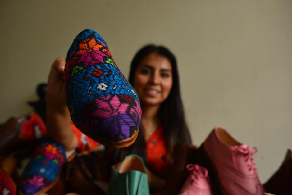 Cristha Fuentes es una dise&ntilde;adora de calzado Guatemalteca. (Jes&uacute;s Alfonso/Soy502)
