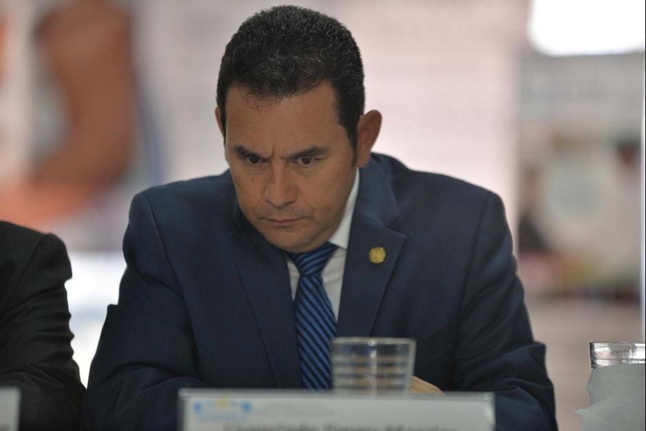Una firma en un cheque involucrar&iacute;a a Jimmy Morales en el caso Bot&iacute;n Registro de la Propiedad. (Foto: Archivo/Soy502)