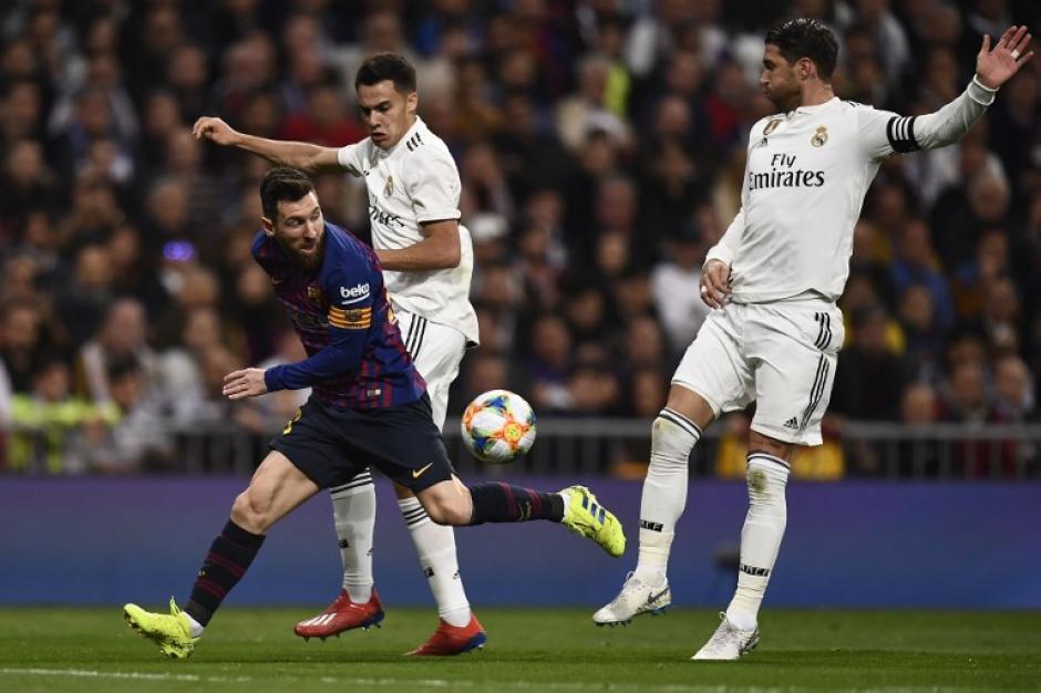 El sevillano explotó luego del tercer gol de Luis Suárez. (Foto: AFP)