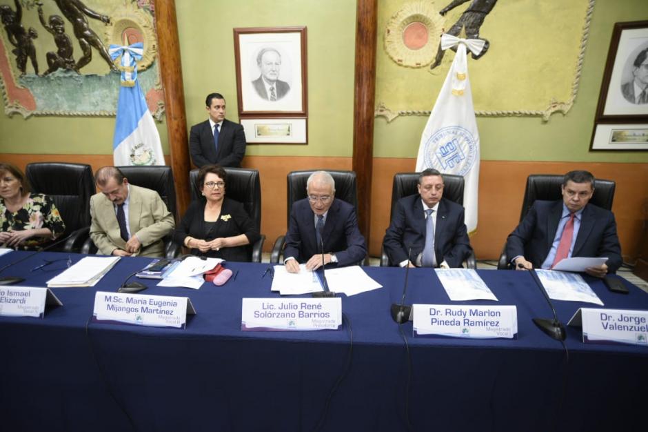 Sandra Torres y Alejandro Giammattei irán a segunda vuelta según el TSE. (Foto: Wilder López/Soy502)&nbsp;