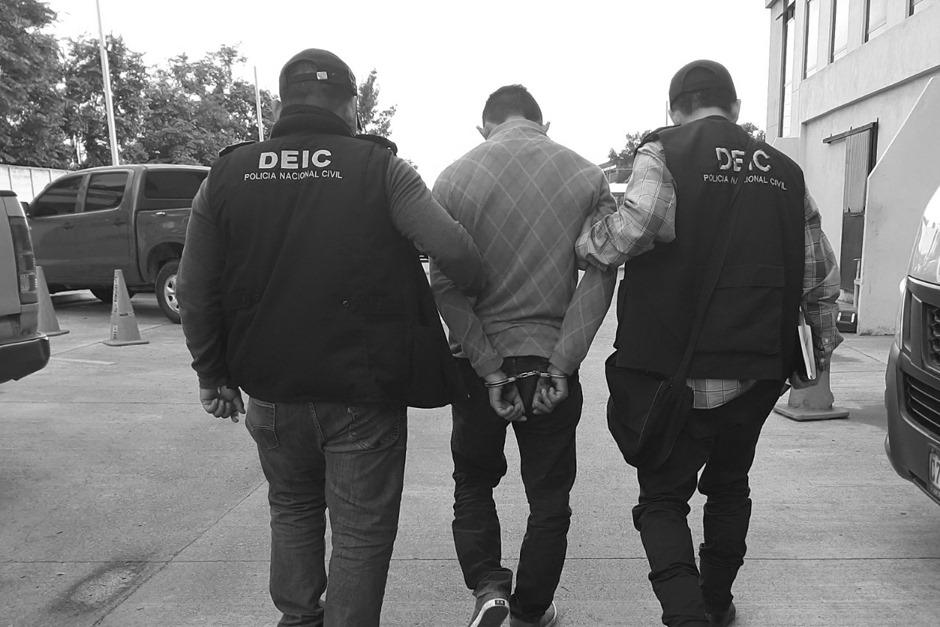 El hombre es acusado de asesinar e intentar desaparecer el cad&aacute;ver de su novia. (Foto: PNC)&nbsp;