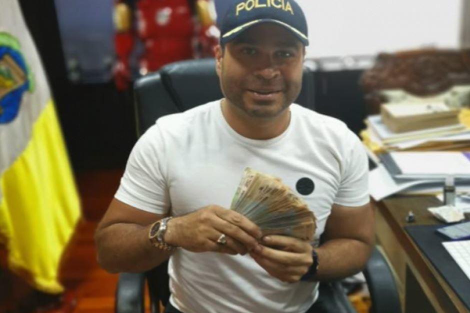 El Tribunal Supremo Electoral sancionó de nuevo al alcalde de Mixco, Neto Bran (Foto: Facebook)