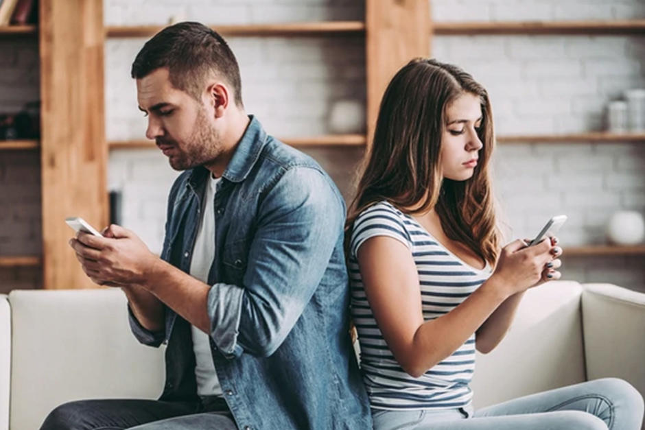 Las redes delatan el estado de tu relaci&oacute;n (Foto: universalmedios)