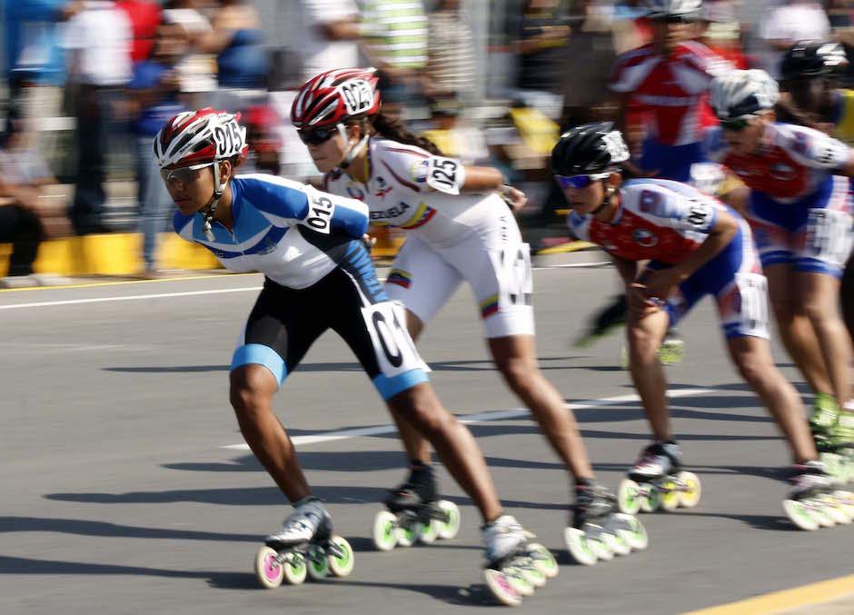 Dalia Soberanis le ha dado a Guatemala su primera medalla mundial en el patinaje. (Foto: COG)