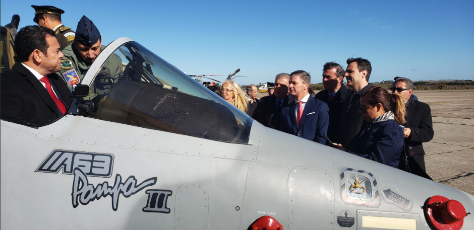 Hasta el 3 de julio, el Ejército negaba la compra de los aviones de combate. (Foto: Archivo/Soy502)