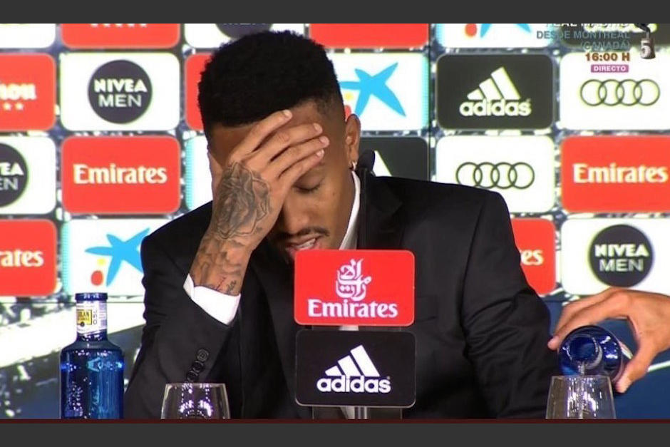 Momento en el que Militao se empieza a sentir mal. (Foto: Captura de video/Real Madrid)