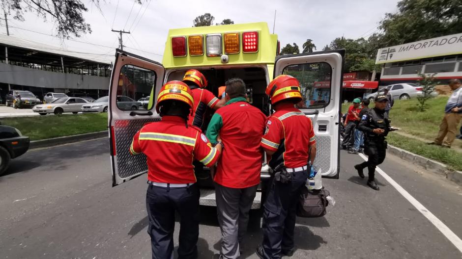 El despachador fue arrastrado 500 metros en su af&aacute;n de evitar el robo en gasolina. (Foto: Bomberos Municipales)