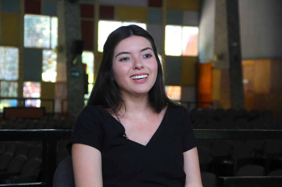 La científica ha realizado un modelo con el que espera proponer a los gobiernos de los países en desarrollo las soluciones a la falta de electrificación en áreas rurales. (Foto: Fredy Hernández/Soy502)