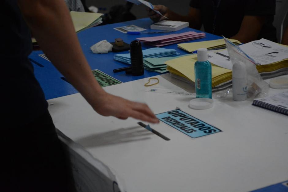 El TSE acepta que se pudieron cometer errores durante la digitalización de los datos, pero rechaza que hubo fraude. (Foto: María Reneé Rendón/Soy502)