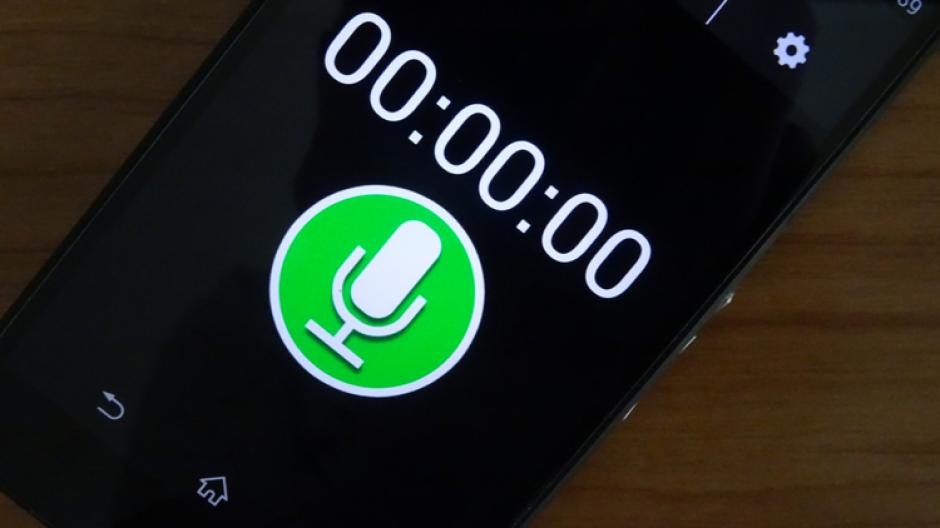 Las aplicaciones que descargas en tu tel&eacute;fono piden permiso para acceder a la c&aacute;mara o al micr&oacute;fono. (Foto: El Androide Libre)&nbsp;
