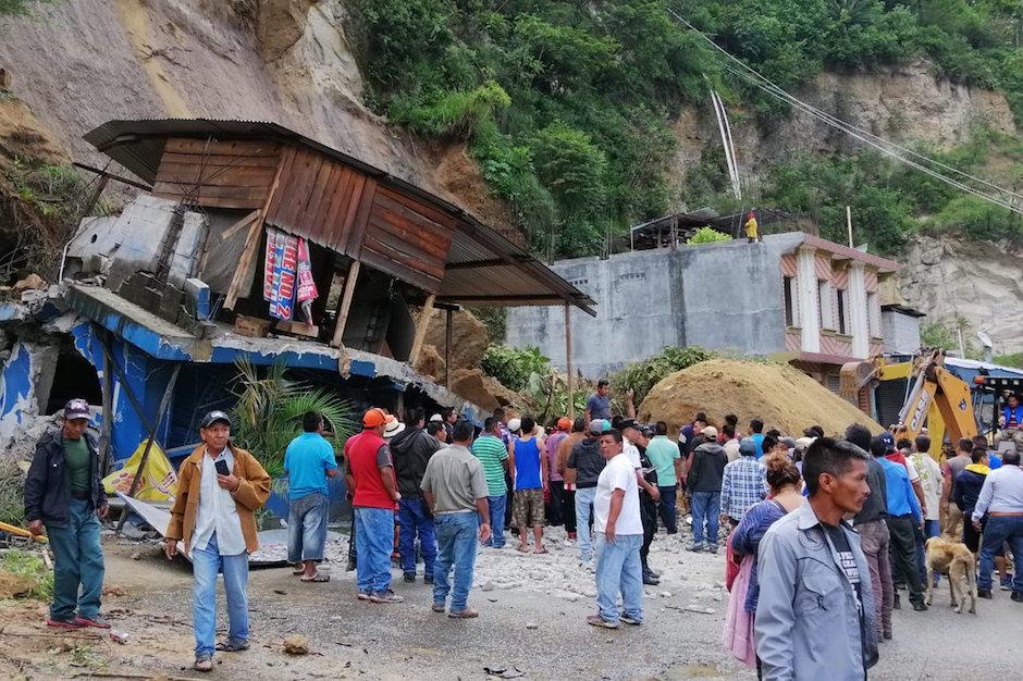 El paso en el kil&oacute;metro 287 de la ruta interamericana fue cerrado. (Foto: Conred)